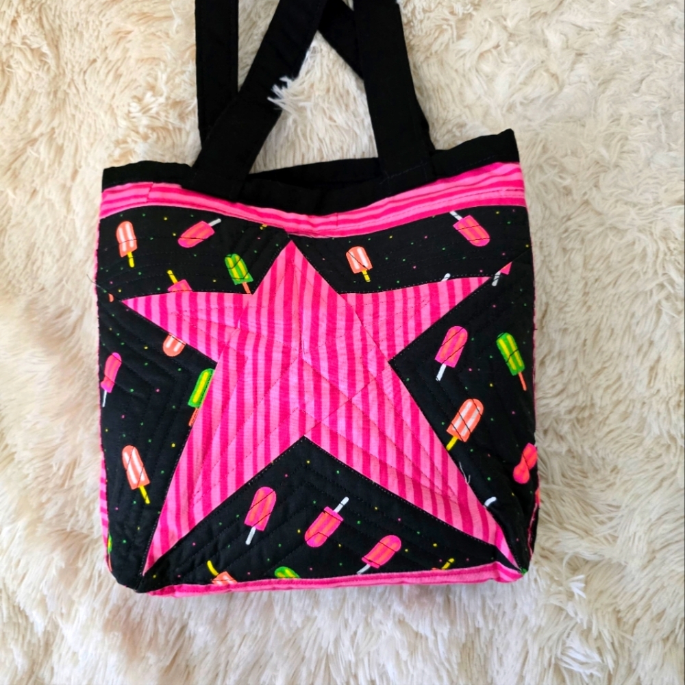 ☆ Quilted Star Ice Cream Mini Tote - Picture 4 of 8